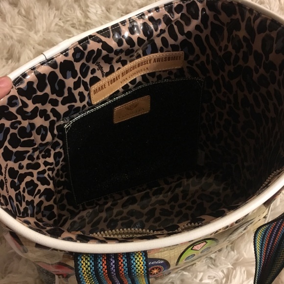 RARE Consuela with SUGAR SKULLS - Picture 2 of 3